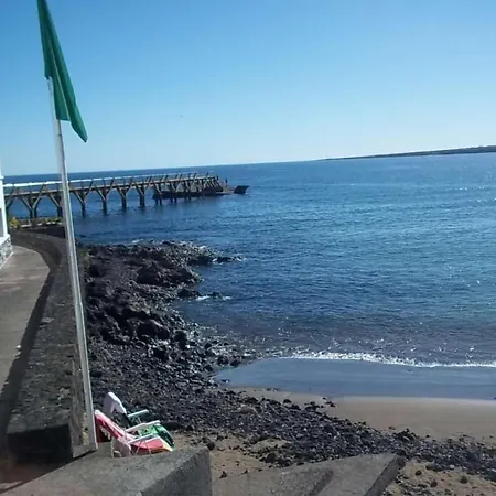 Arrieta Sleeps 4 Wifi T691511 * Arrieta (Lanzarote)