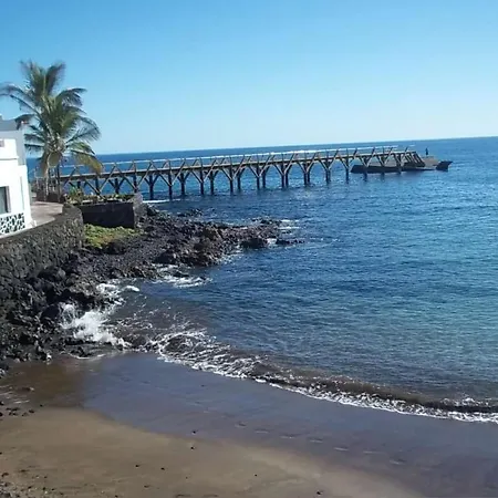 Arrieta Sleeps 4 Wifi T691511 * Arrieta (Lanzarote)